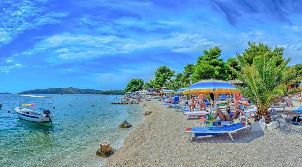 Apartmani Ruzmarin - Seget Donji, Trogir Eksteriør bilde