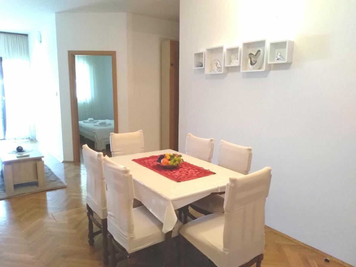 Apartmani Ruzmarin - Seget Donji, Trogir Eksteriør bilde