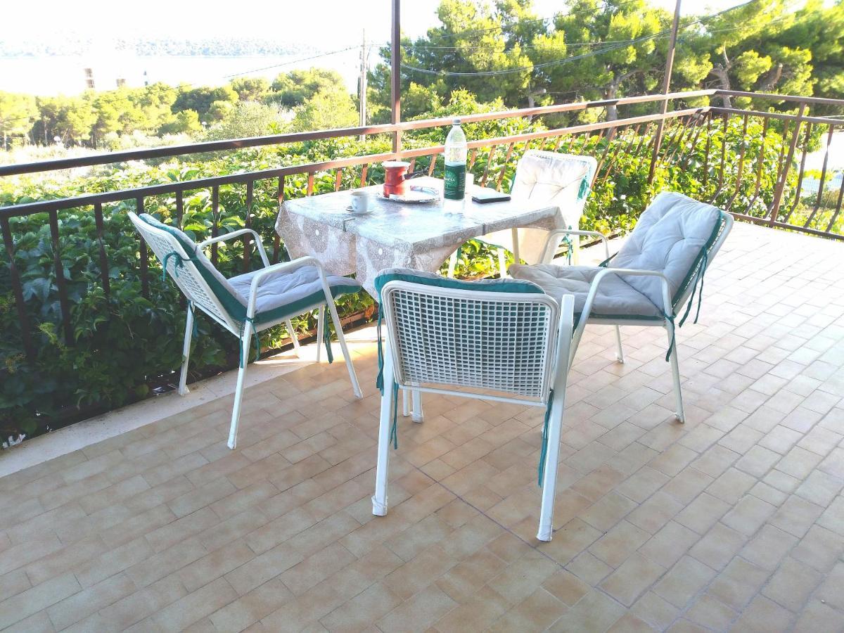 Apartmani Ruzmarin - Seget Donji, Trogir Eksteriør bilde